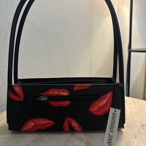 Black and Red Lip Print Women's Bag